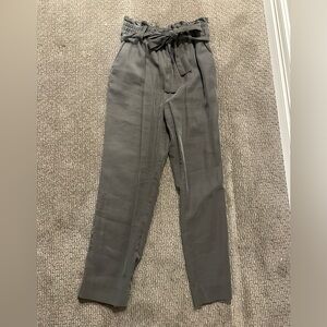 Zara, Army Green drawstring w bow lined pants. Great for work. Size XS